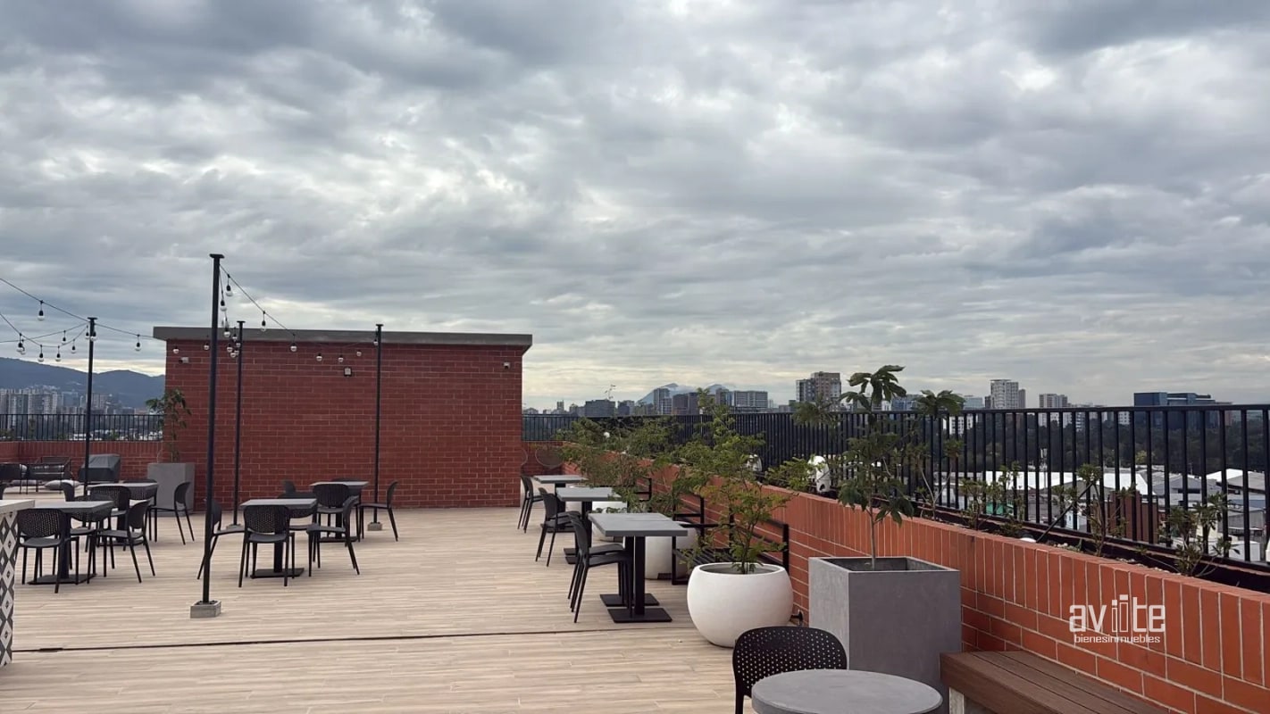 Apartamento tipo estudio en alquiler en Centrico, zona 5. Q5,500.00 incluye linea blanca. - 5