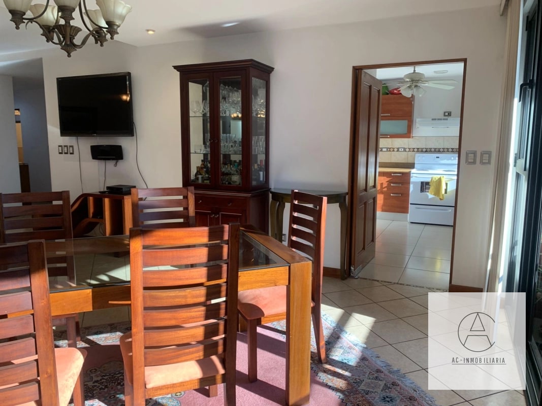 Apartamento en venta zona 14. 2 habitaciones - 8
