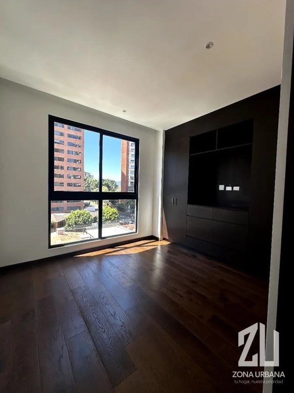 Apartamento amplio y bien iluminado con balcón en Edificio Tero 14 - 2