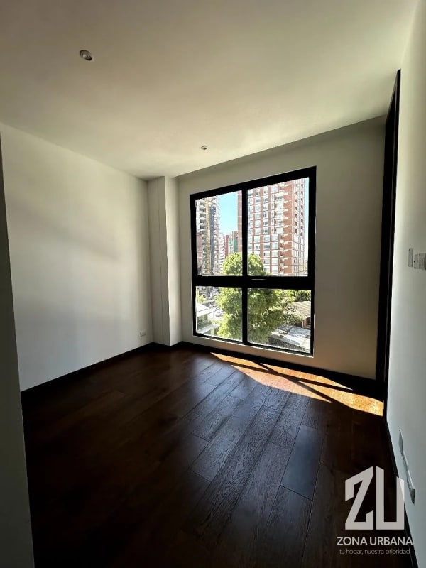 Apartamento amplio y bien iluminado con balcón en Edificio Tero 14 - 3