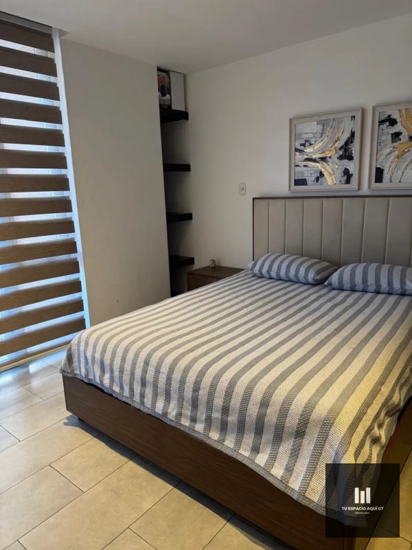 Apartamento en Alquiler, en Zona 10 - Amueblado - 7