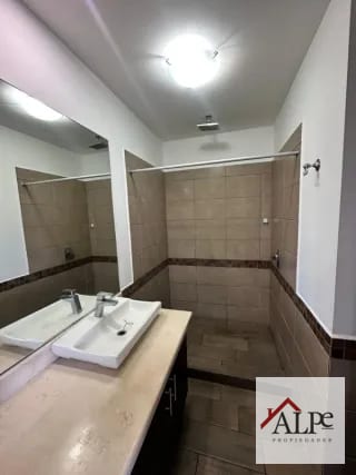 PENTHOUSE CON TERRAZA ZONA 10 — Apartamento en Alquiler en Verona, Zona 10, Guatemala, Ciudad — miniatura 11 de 15