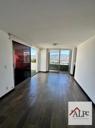 PENTHOUSE CON TERRAZA ZONA 10 — Apartamento en Alquiler en Verona, Zona 10, Guatemala, Ciudad — miniatura 2 de 15