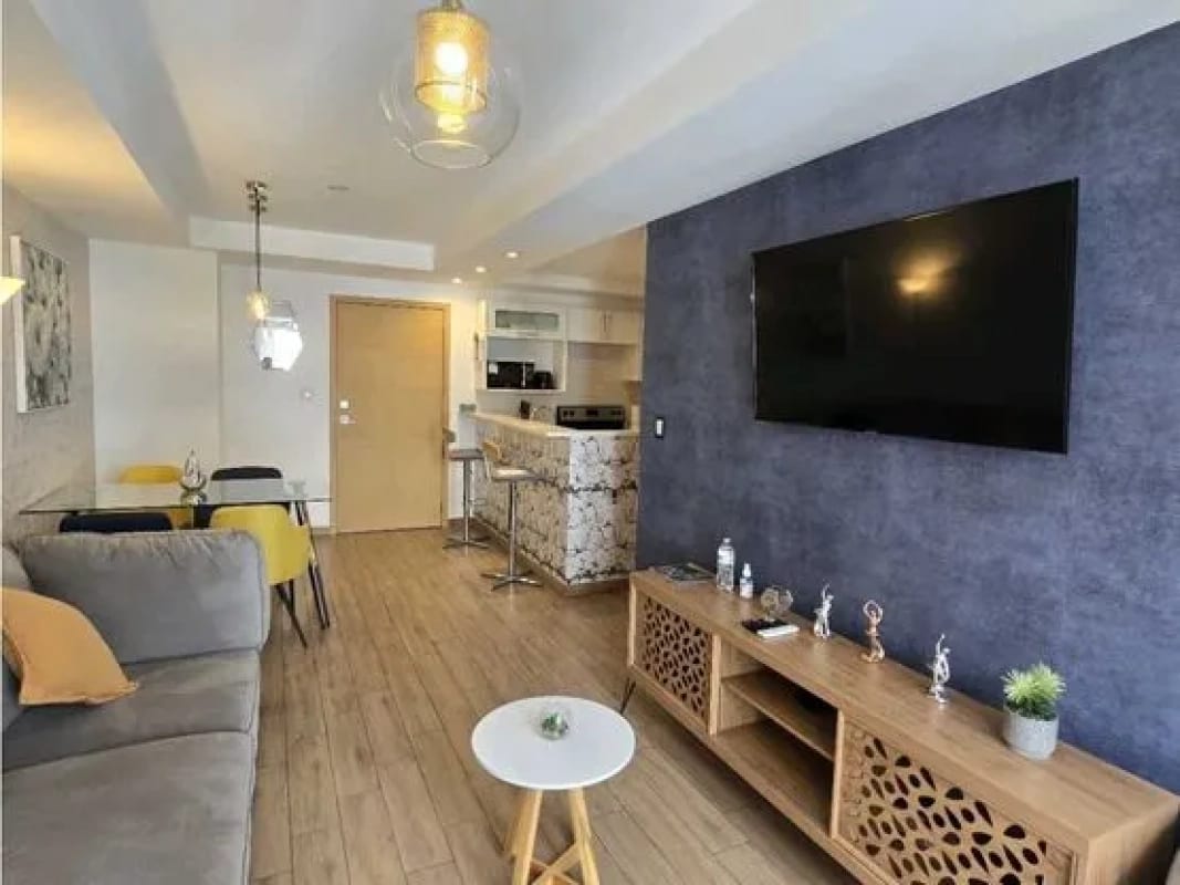 Apartamento en Alquiler Zona 10 — Apartamento en Alquiler en Zona 10, Guatemala, Ciudad — foto 8 de 9
