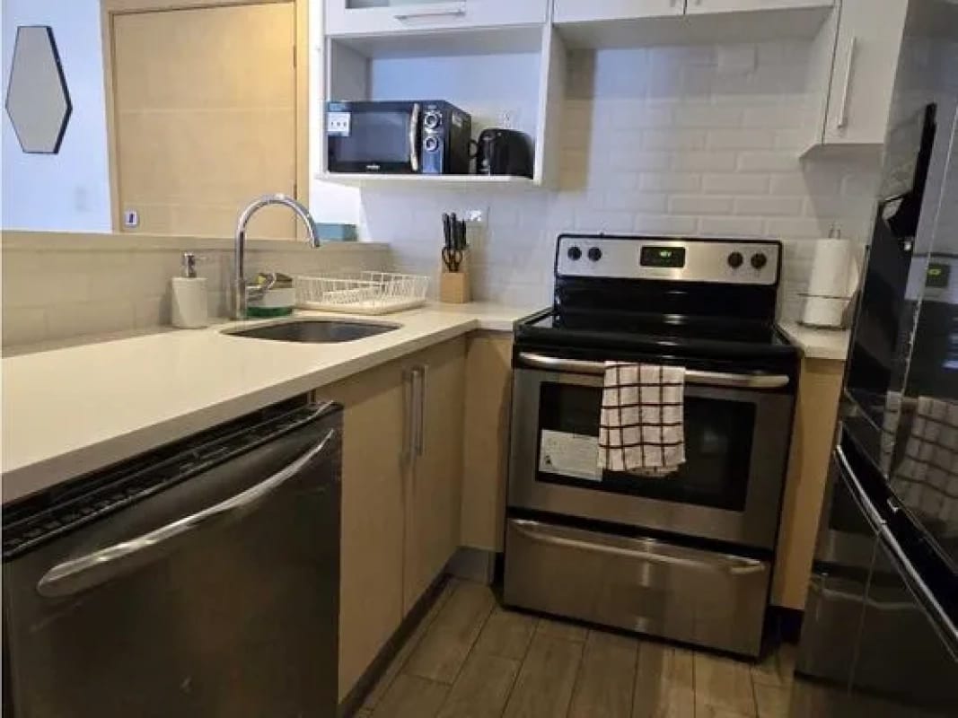 Apartamento en Alquiler Zona 10 — Apartamento en Alquiler en Zona 10, Guatemala, Ciudad — foto 6 de 9