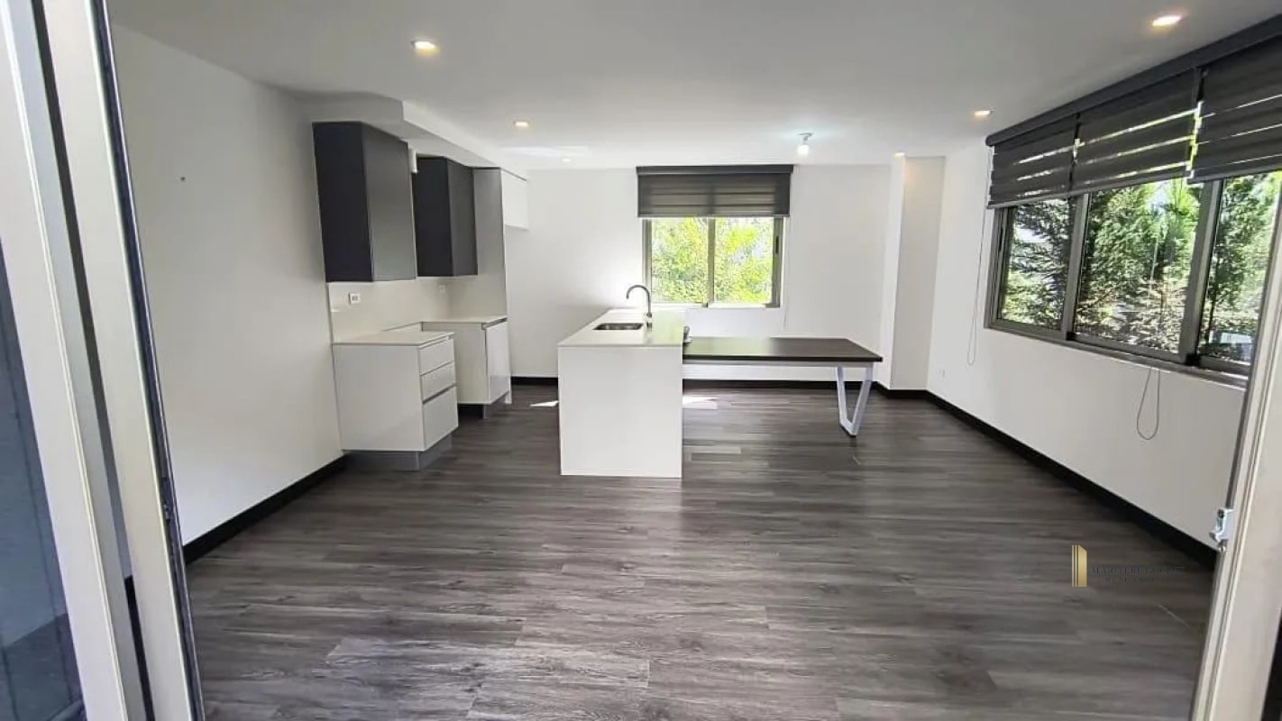 Apartamento con Jardín en Venta - Z.13 Iridia - 9