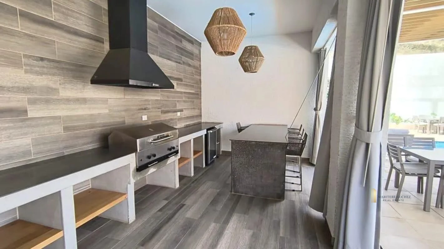 Apartamento con Jardín en Venta - Z.13 Iridia - 3