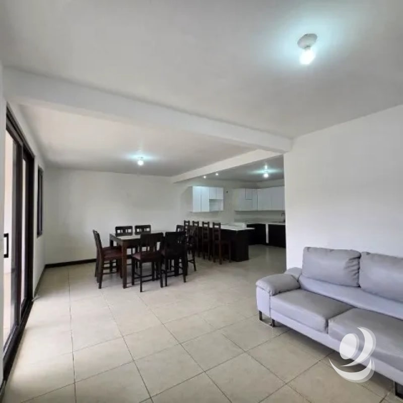 Apartamento en Renta Piedra Parada acceso por Zona 16 - 12