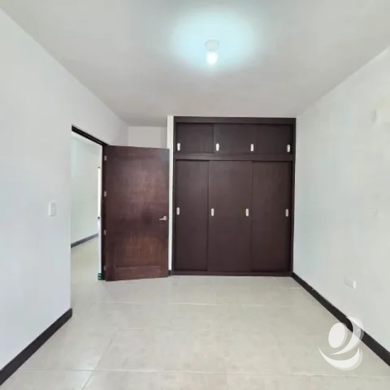 Apartamento en Renta Piedra Parada acceso por Zona 16 - 6