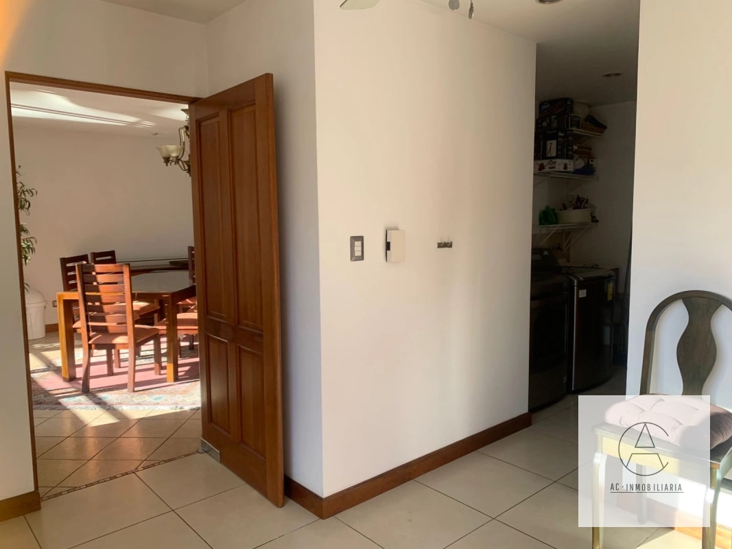 Venta de Apto. Torre Condesa, Zona 14 - 13