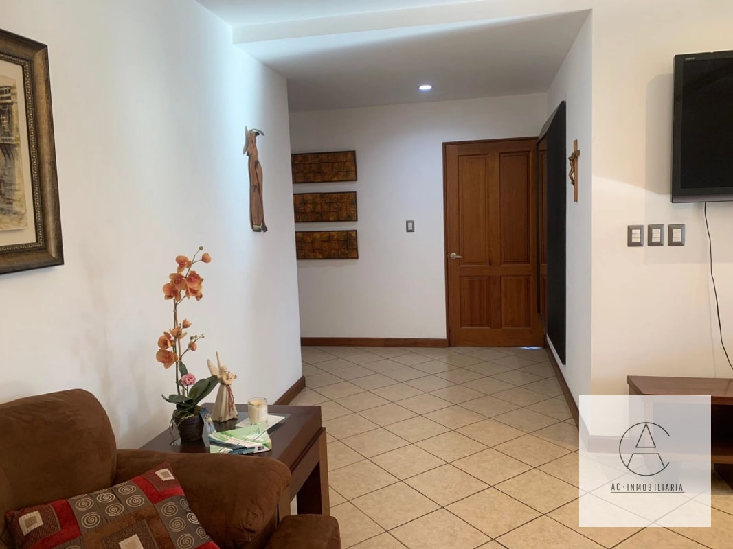 Venta de Apto. Torre Condesa, Zona 14 - 10