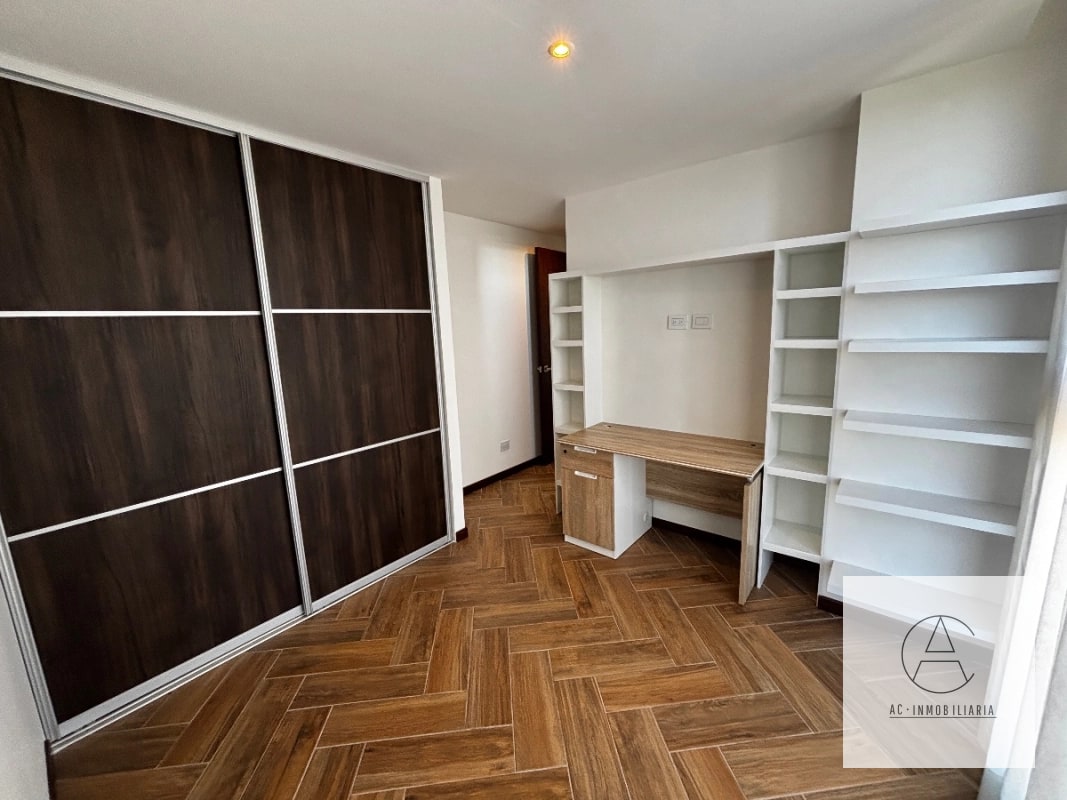 Venta de Apto. Naori, zona 10 - 6