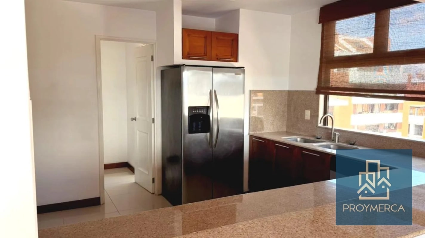 Apartamento en alquiler, Edificio Mirafiori, zona 10 - 15