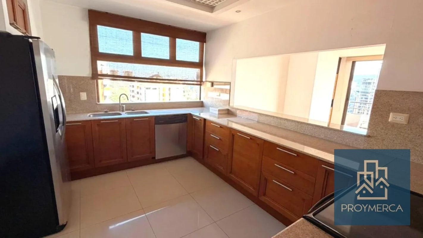 Apartamento en alquiler, Edificio Mirafiori, zona 10 - 14
