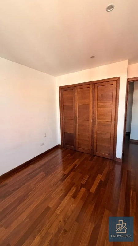 Apartamento en alquiler, Edificio Mirafiori, zona 10 - 10