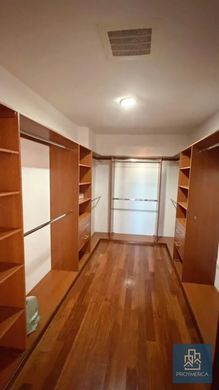 Apartamento en alquiler, Edificio Mirafiori, zona 10 - 8