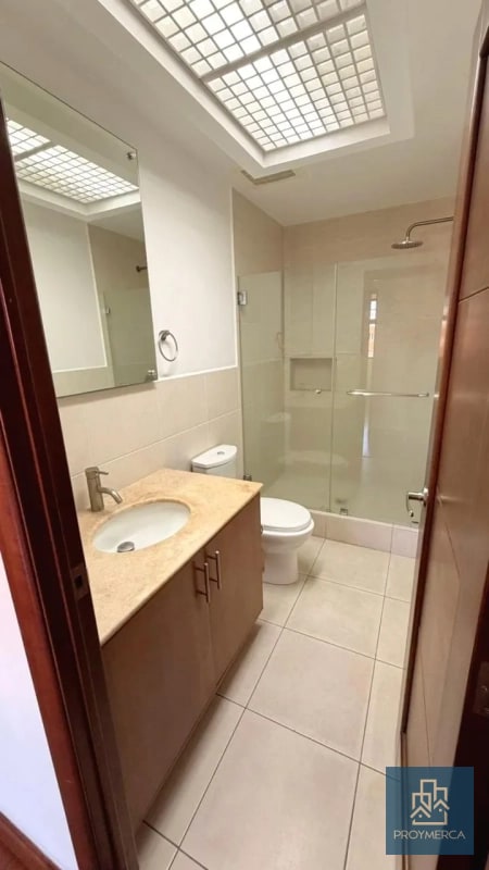 Apartamento en alquiler, Edificio Mirafiori, zona 10 - 4