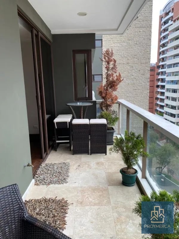 Apartamento amueblado en venta, Tiffany 5ta Zona 14 - 2