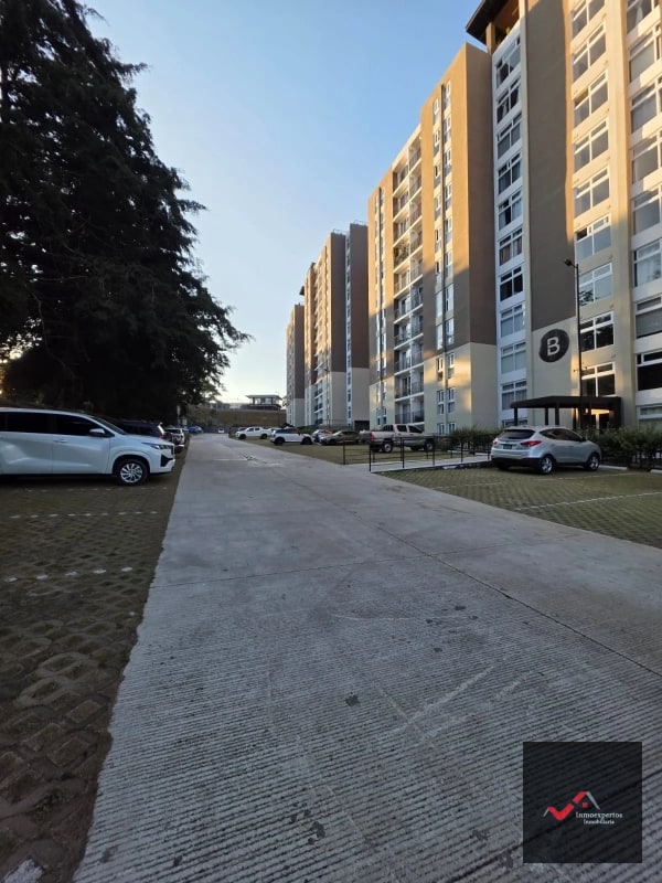 APARTAMENTO EN RENTA SANTO TOMÁS MILPAS ALTAS A 10 minutos de Antigua Guatemala - 2