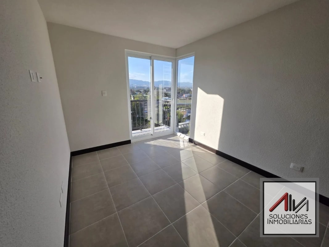 Apartamento en renta zona 12, 3 habitaciones - 4