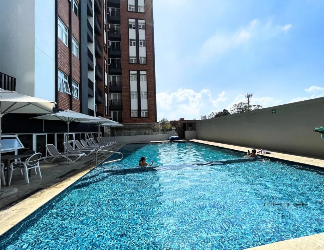 APARTAMENTO EN VENTA ZONA 11 CON ACCESO AL PERIFERICO - 1