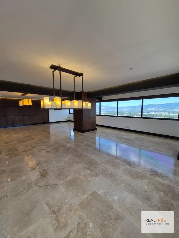 EN VENTA ESPECTACULAR PENTHOUSE - 16