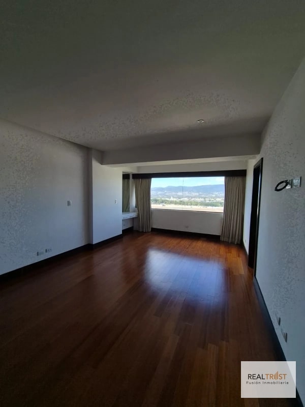 EN VENTA ESPECTACULAR PENTHOUSE - 10