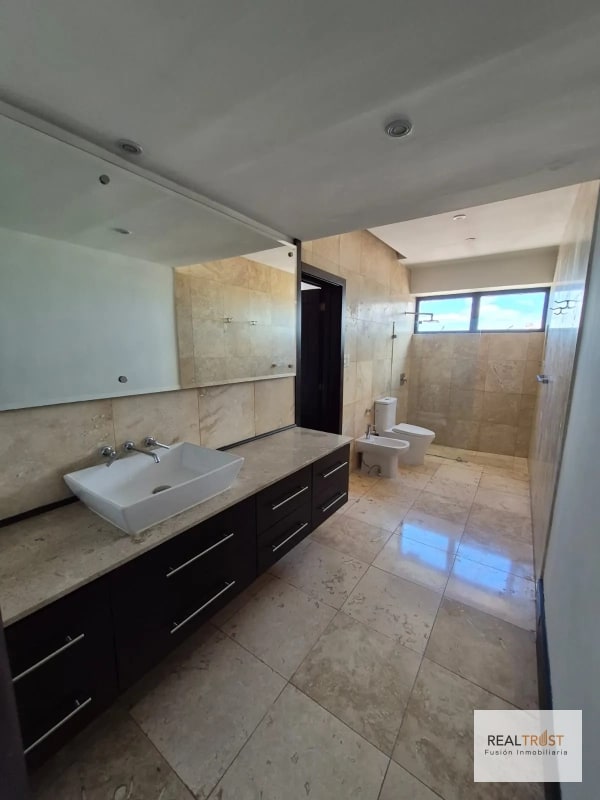 EN VENTA ESPECTACULAR PENTHOUSE - 8