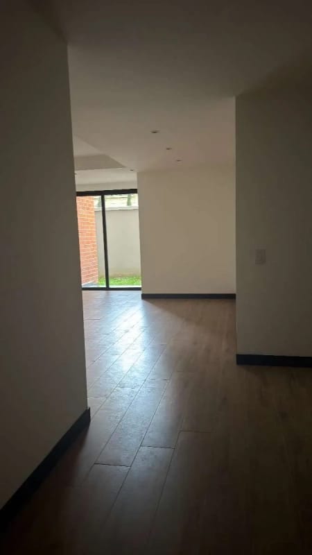 APARTAMENTO CON JARDIN ZONA 15 VENTA — Apartamento en Venta en Alena, Zona 15, Guatemala, Ciudad — foto 4 de 13