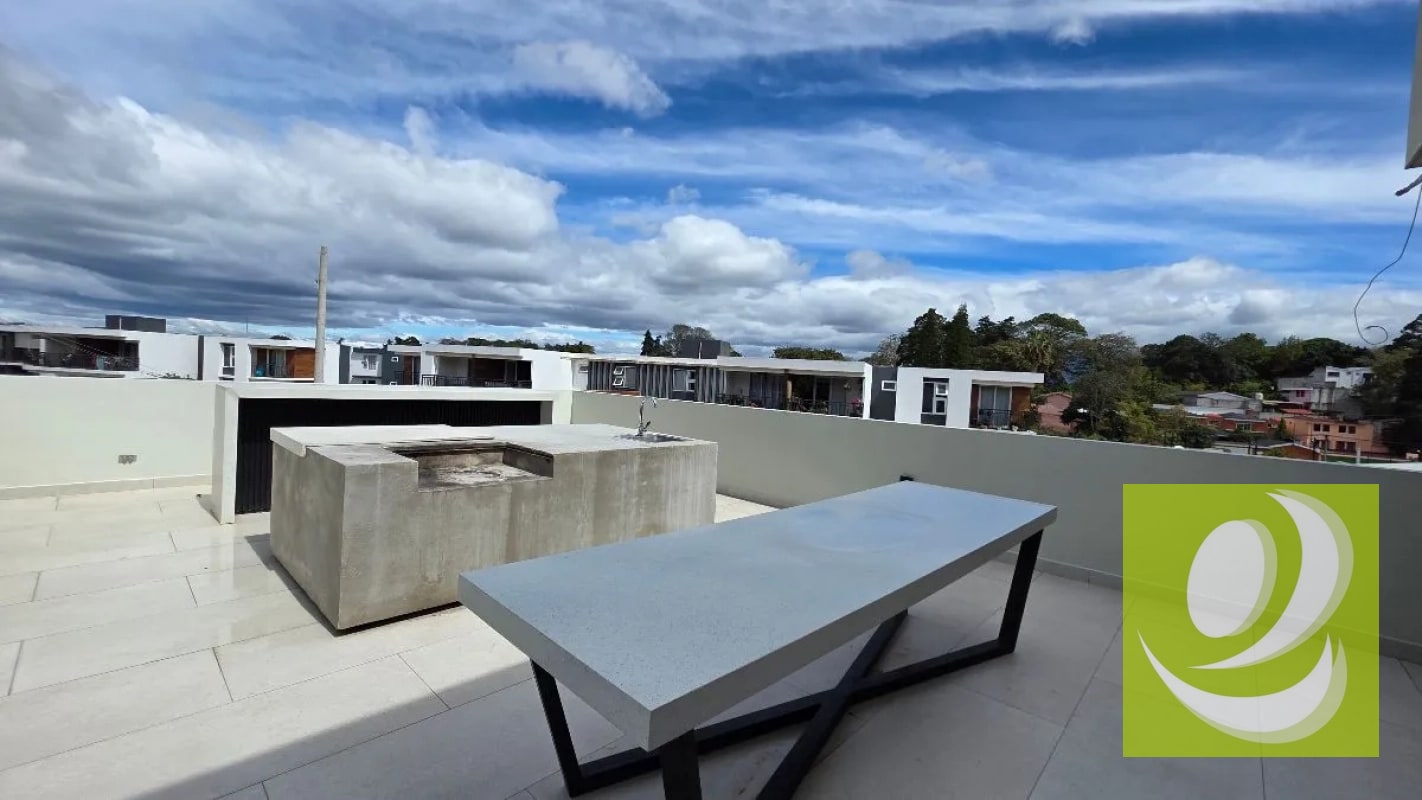 VENDO APARTAMENTO EN ZONA 16 SENDEROS - 7