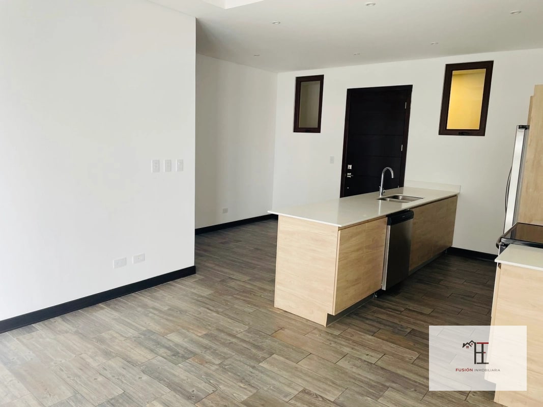 Vendo apartamento en Lirios 1, Cayalá zona 16 - 7