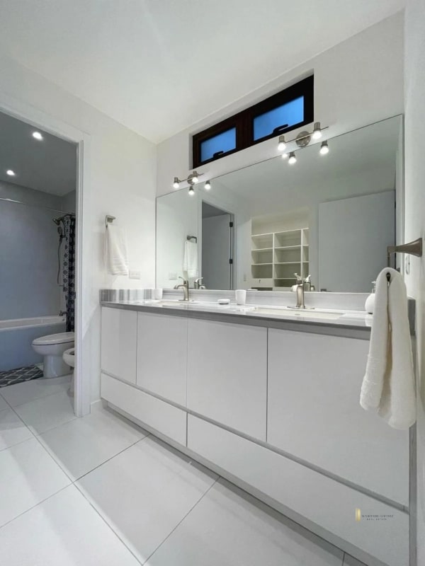 APARTAMENTO AMUEBLADO EN ALQUILER – Edificio Lucca, Zona 10 - 7