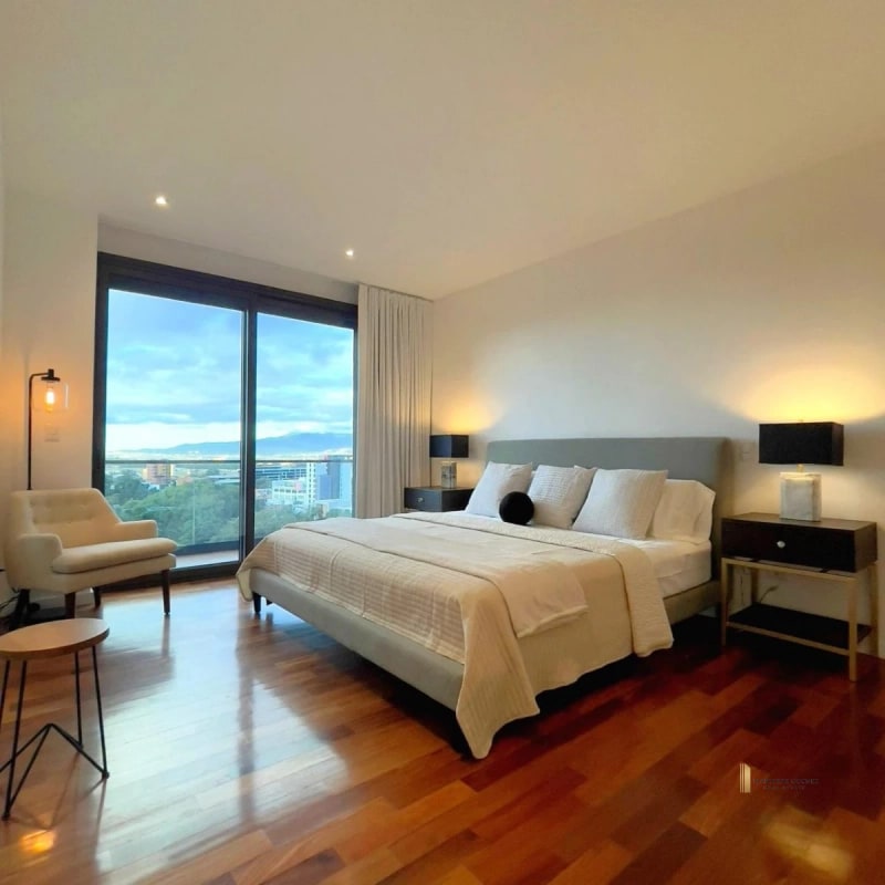 APARTAMENTO AMUEBLADO EN ALQUILER – Edificio Lucca, Zona 10 - 5