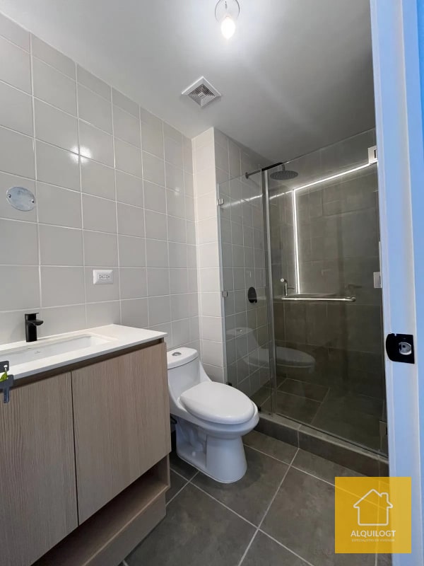 APARTAMENTO  ZONA 15 DE 2 HAB AGT2898 - 2