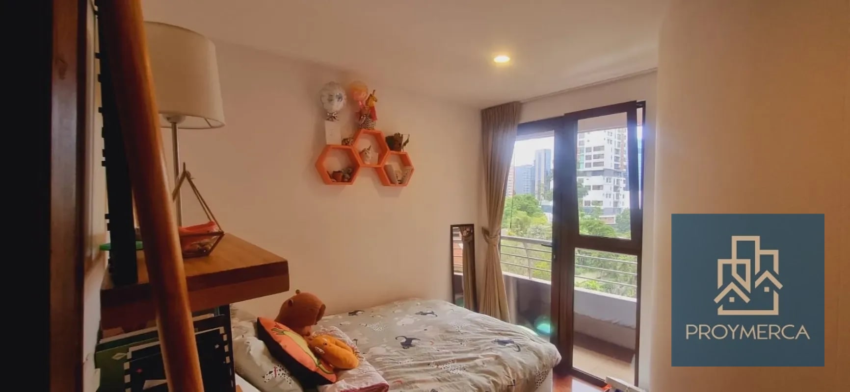 Apartamento Amueblado en Alquiler Santa María Zona 10 - 2