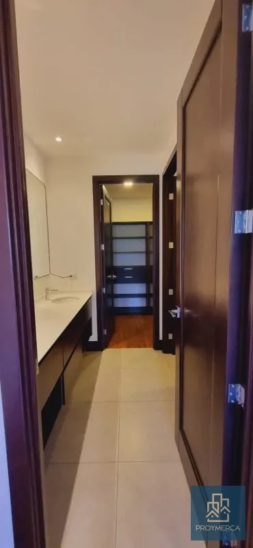 Apartamento en alquiler, Zona 14 - 2