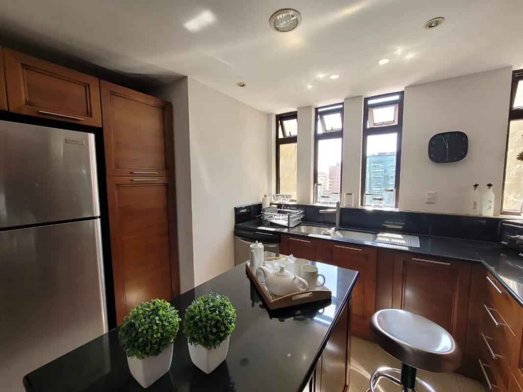 Apartamento en Tiffany 2 zona 10 — Apartamento en Venta en Zona 10, Guatemala, Ciudad — foto 4 de 11
