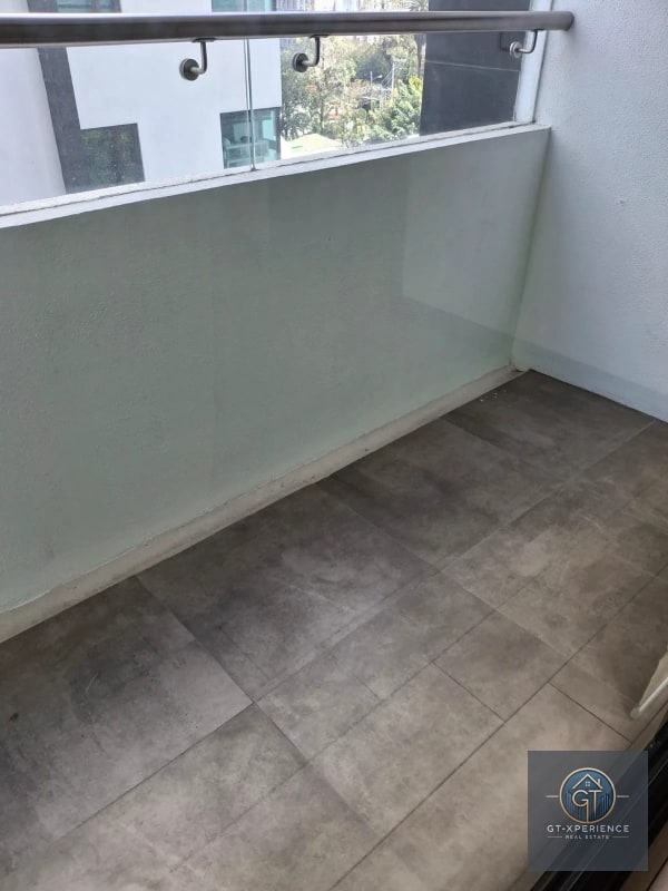 Lindo apartamento en renta en Edificio Liv, zona 15 - 11