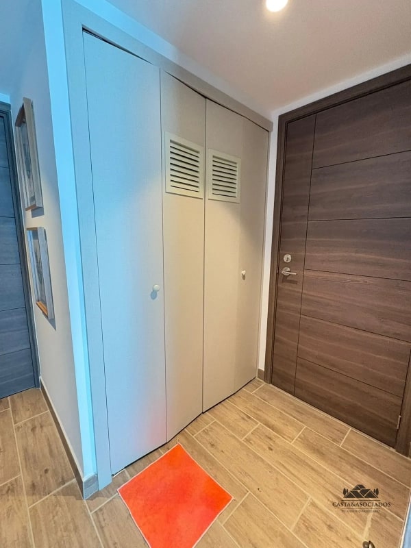 APARTAMENTO EN VENTA ZONA 4 - 7