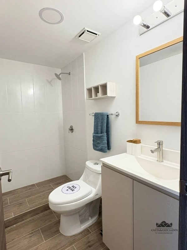 APARTAMENTO EN VENTA ZONA 4 - 4