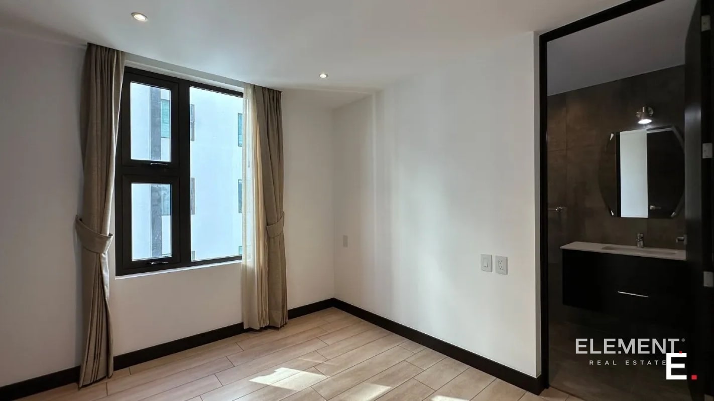 APARTAMENTO EN RENTA LIV ZONA 15 - VH1 - 5