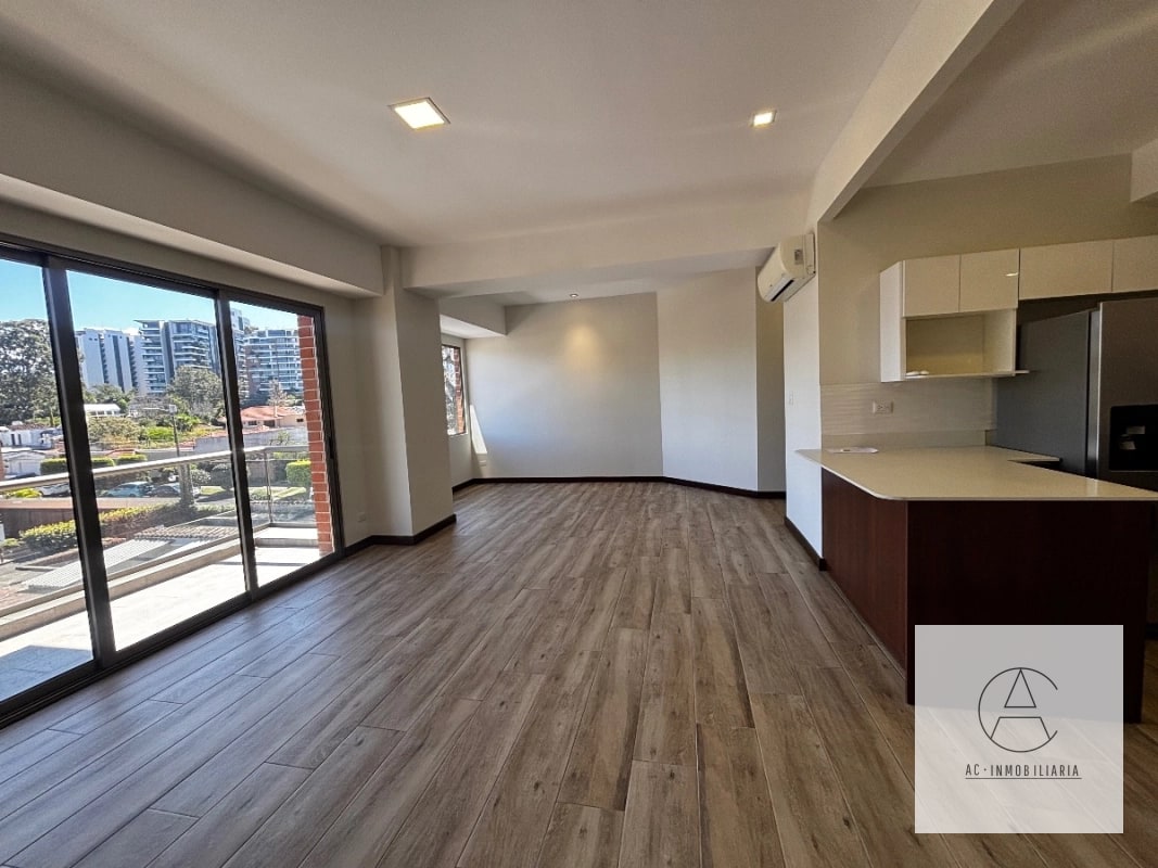 Apartamento de 1 habitación en renta - 1