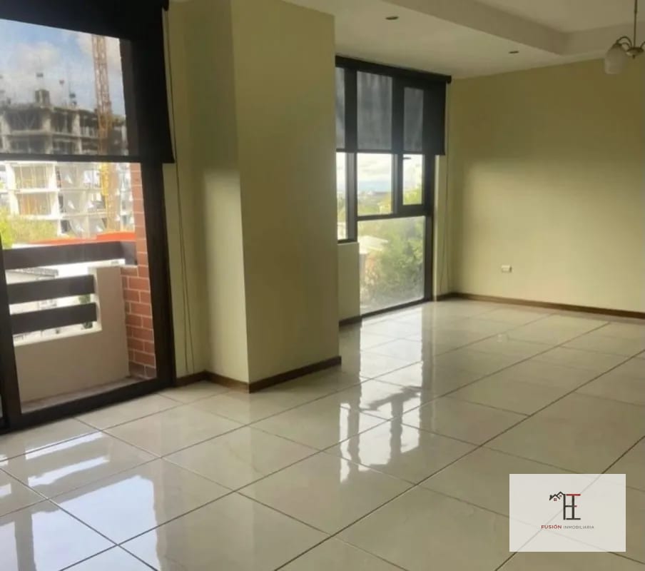 Vendo / Rento apartamento en Tarragona Zona 15 Vista Hermosa 1 — Apartamento en Venta en Tarragona, Zona 15, Guatemala, Ciudad — foto 2 de 5