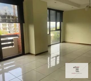 Vendo / Rento apartamento en Tarragona Zona 15 Vista Hermosa 1 — Apartamento en Venta en Tarragona, Zona 15, Guatemala, Ciudad — miniatura 2 de 5