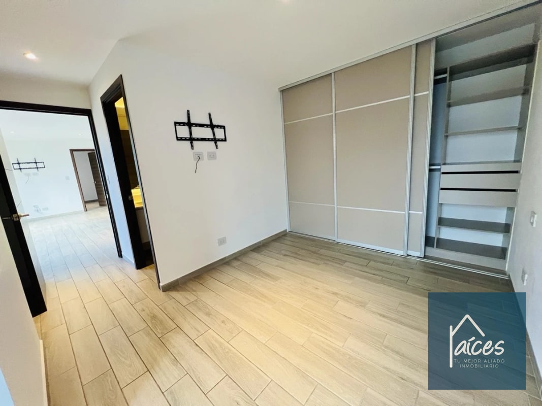 Apartamento en Venta PARQUE 10 Zona 10 (D) - 5