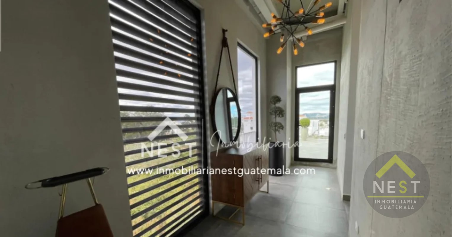 Penthouse amueblado con acabados de lujo y una terraza única, en Renta | SHIFT CAYALÁ - Zona 16 - 16