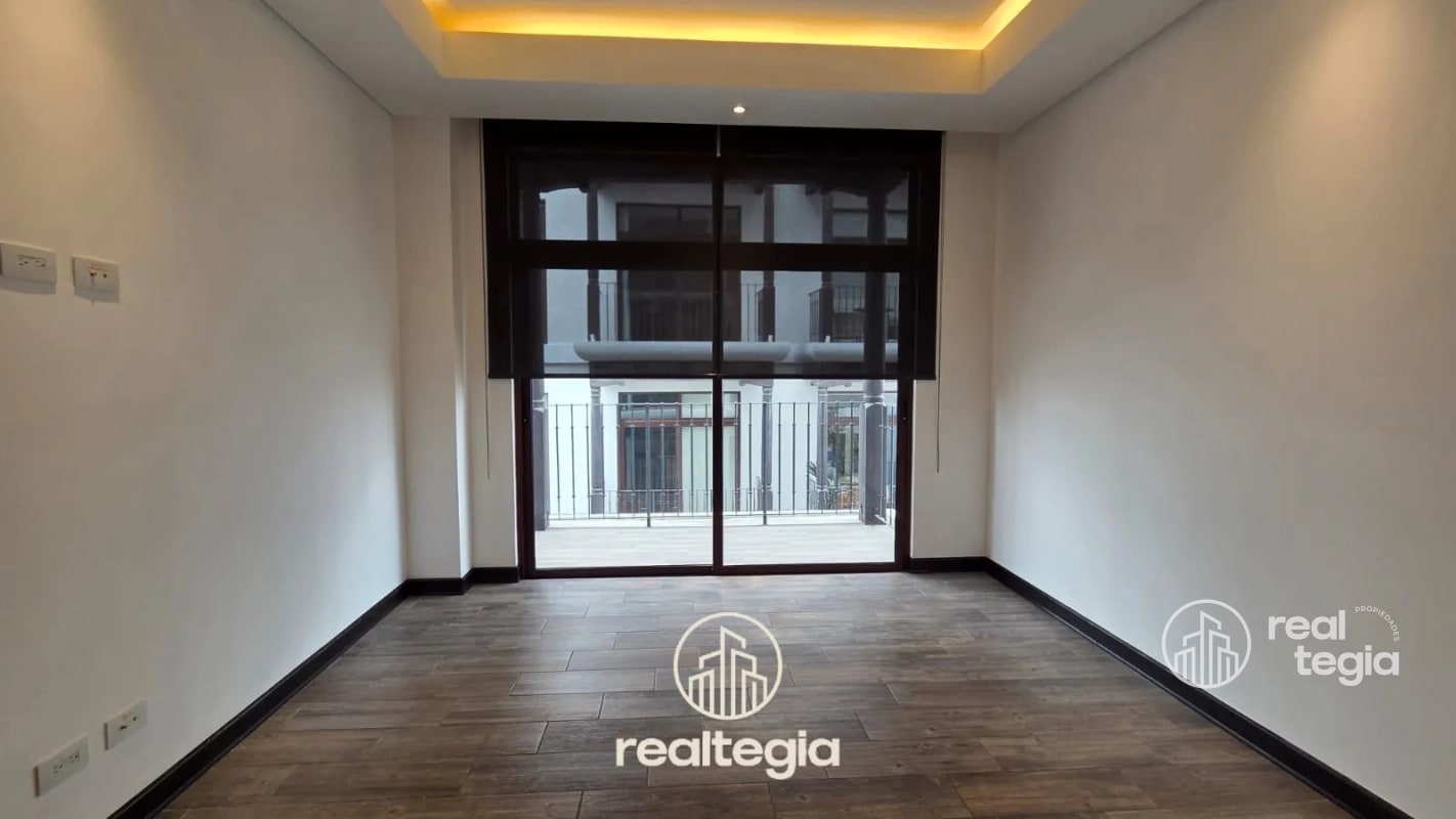 APARTAMENTO LIRIOS DE CAYALÁ ZONA 16 - 13