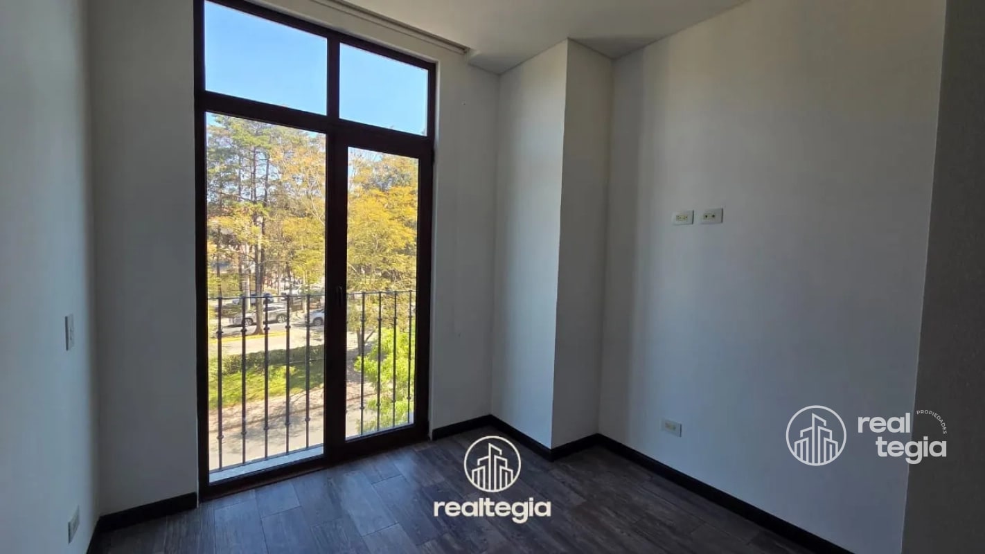 APARTAMENTO LIRIOS DE CAYALÁ ZONA 16 - 7
