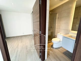 PARQUE 10!! Apartamento en venta !! — Apartamento en Venta en Zona 10, Guatemala, Ciudad — miniatura 8 de 17