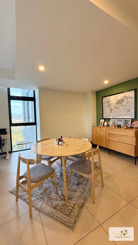 🌟 Venta de Apartamento en Exclusivo Edificio Mira– Zona 10 - 15